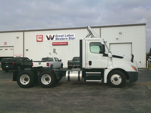 2020 Freightliner CA126DC daycab CA126DC daycab - 22840619 - 4