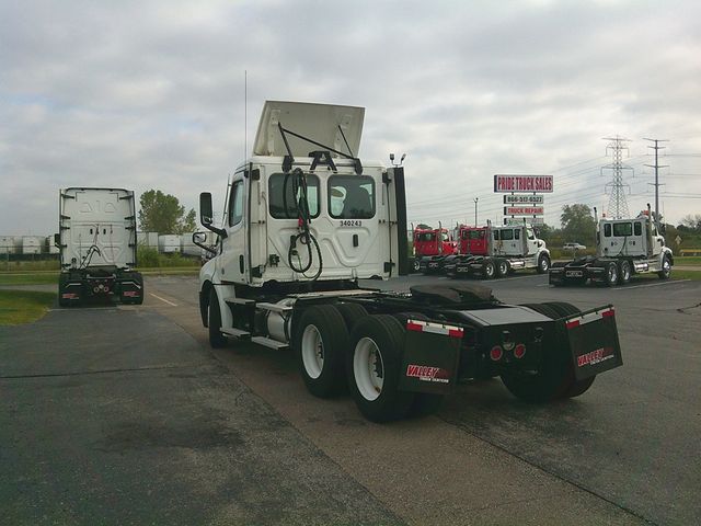 2020 Freightliner CA126DC daycab CA126DC daycab - 22840619 - 7