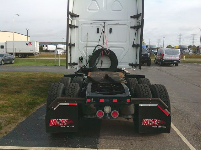 2020 Freightliner CA126SLP sleeper 2020 FREIGHTLINER SINGLE BUNK SLEEPER - 22752968 - 5