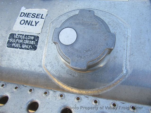 2020 Freightliner Cascadia 126  - 22906967 - 13