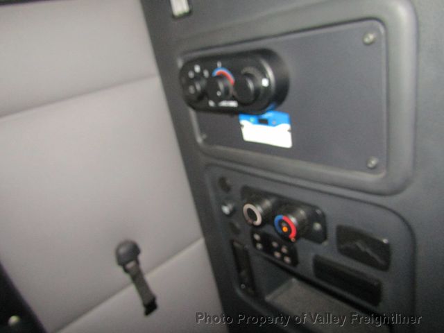 2020 Freightliner Cascadia 126  - 22915196 - 35