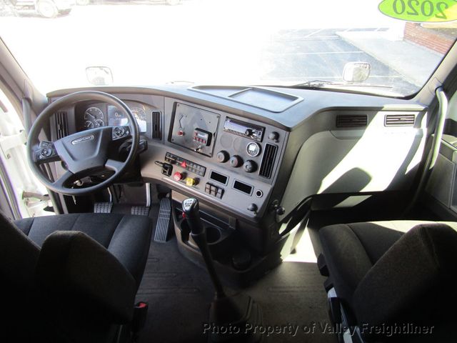 2020 Freightliner Cascadia 126  - 22915196 - 40