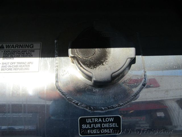 2020 Freightliner Cascadia 126  - 22915196 - 6