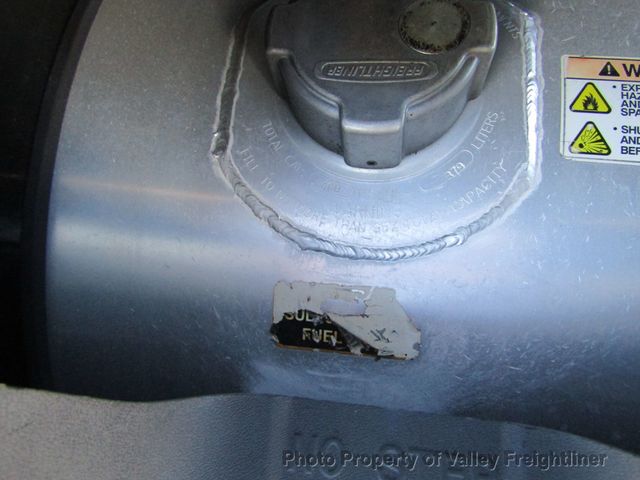 2020 Freightliner Cascadia 126  - 22937918 - 9