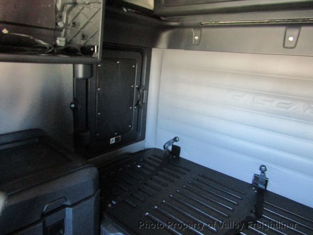 2020 Freightliner Cascadia 126  - 22937918 - 14