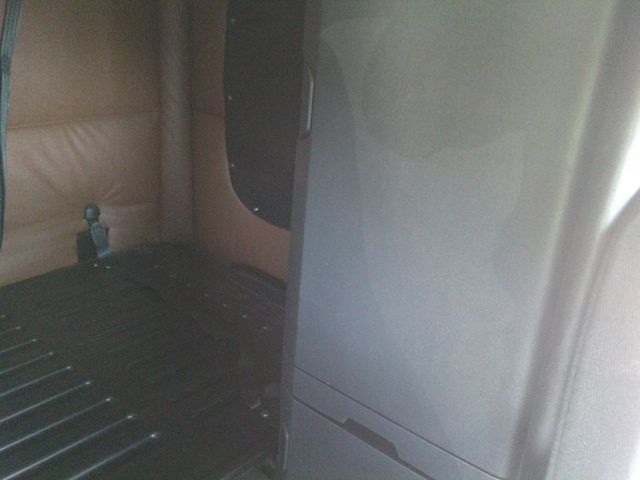 2020 Freightliner CASCADIA 126 2020 FREIGHTLINER CASCADIA DOUBLE BUNK SLEEPER - 22932210 - 16