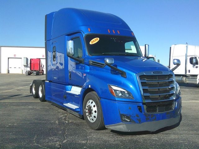 2020 Freightliner CASCADIA 126 2020 FREIGHTLINER CASCADIA DOUBLE BUNK SLEEPER - 22932210 - 2