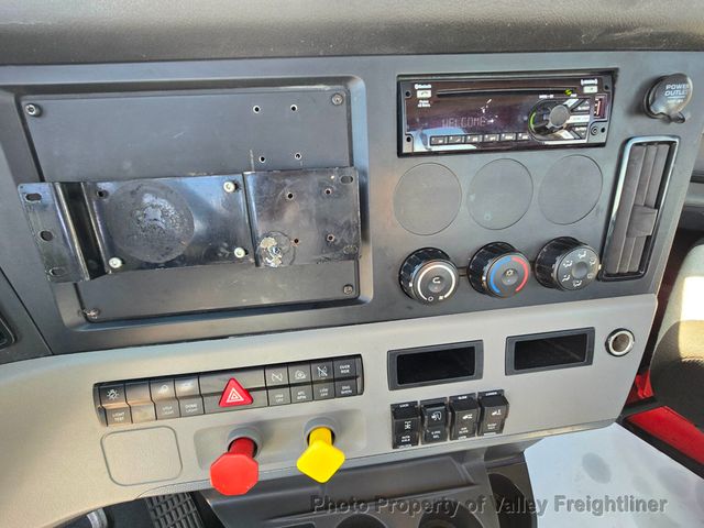 2020 Freightliner CASCADIA 126 DAY CAB - 22801459 - 14