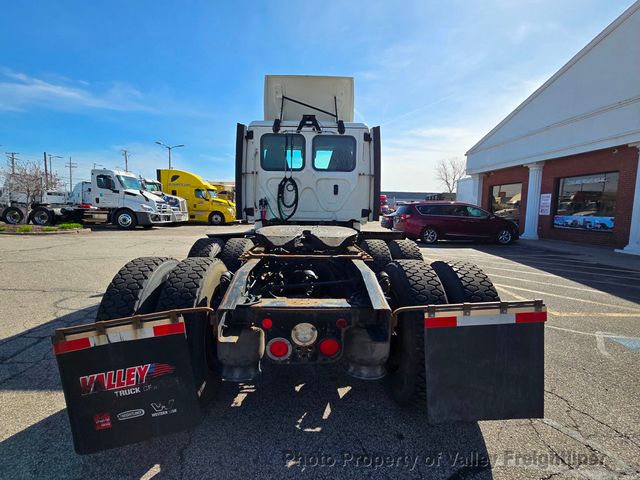 2020 Freightliner CASCADIA 126 DAY CAB - 22801459 - 6