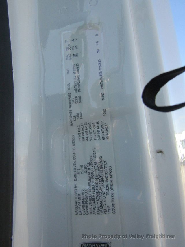 2020 Freightliner CASCADIA 126 RAISED ROOF SLEEPER - 22796453 - 11