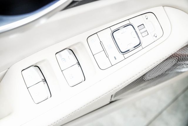 2020 Genesis G90 3.3T Premium RWD - 22931058 - 45