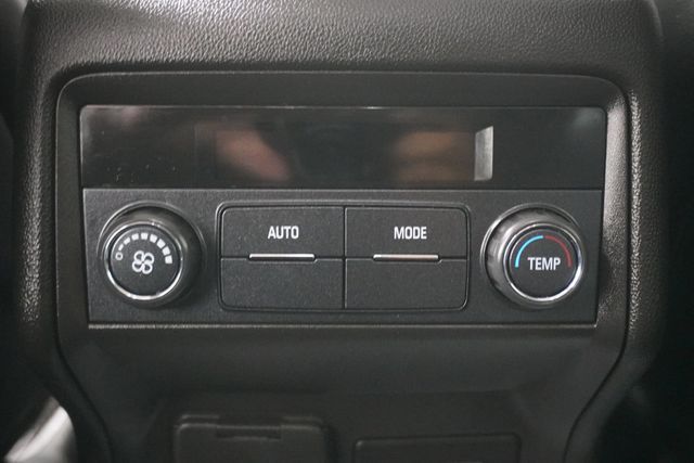 2020 GMC Acadia FWD 4dr SLT - 22936729 - 12