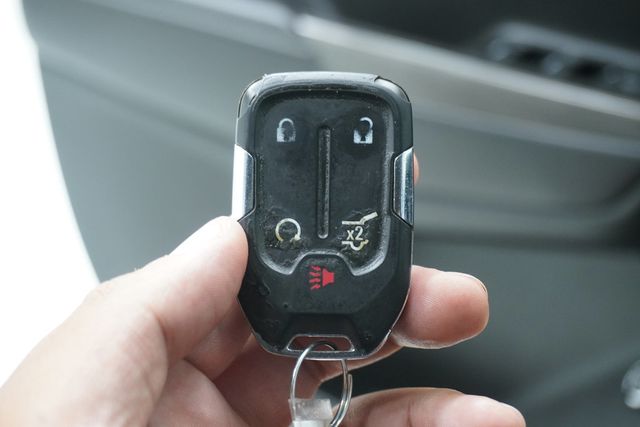 2020 GMC Acadia FWD 4dr SLT - 22936729 - 17