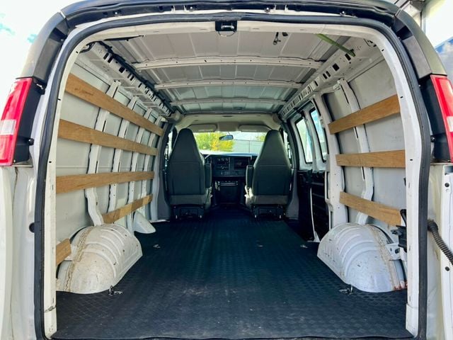 2020 GMC Savana Cargo Van RWD 2500 135" - 22934509 - 6