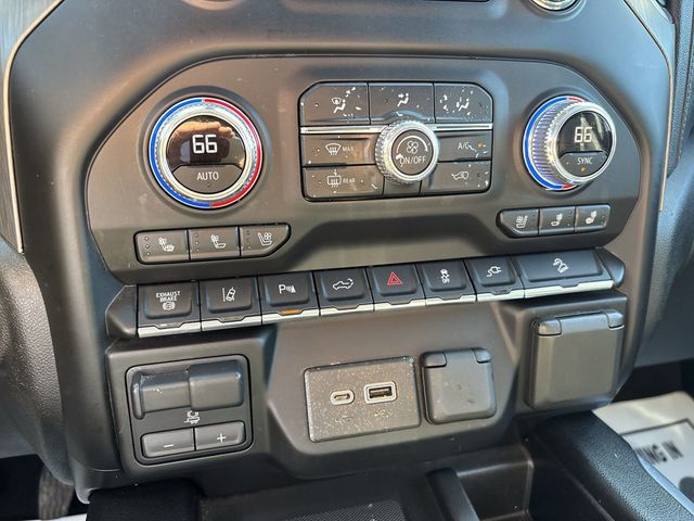 2020 GMC Sierra 3500HD 4WD Crew Cab 159" Denali - 22791615 - 25