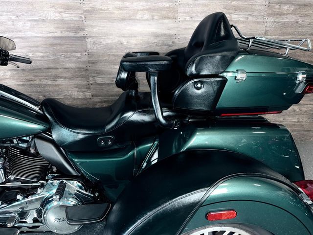 2020 Harley-Davidson FLHTCUTG Triglide Ultra LOW MILES! - 22885266 - 13