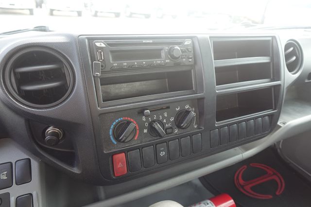 2020 HINO 155 (16ft Box with Lift Gate) - 22936105 - 39