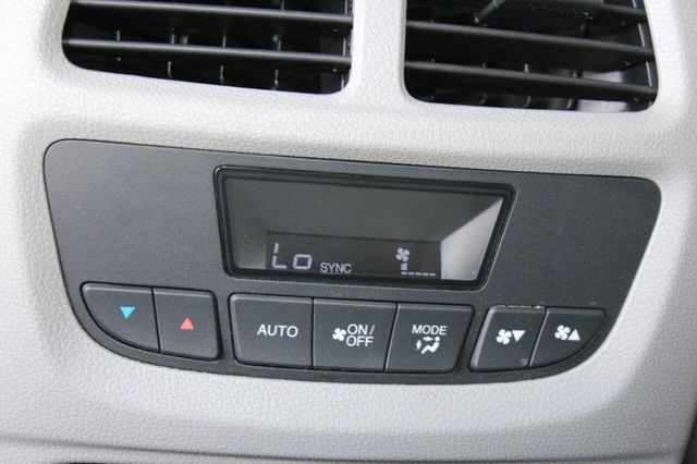 2020 Honda Pilot EX AWD - 22878257 - 18