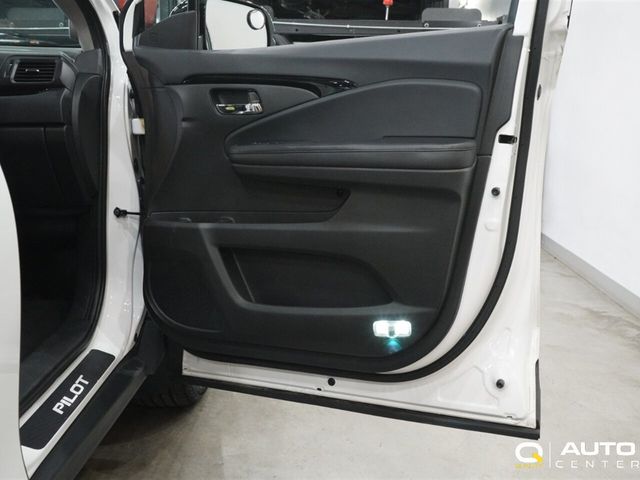 2020 Honda Pilot Touring 8-Passenger AWD - 22910478 - 19