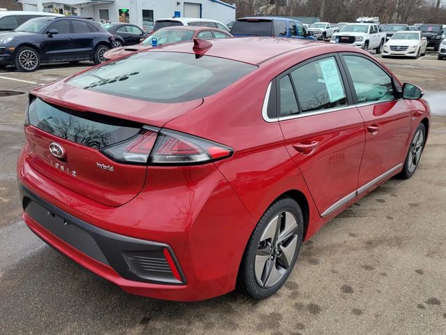 2020 Hyundai Ioniq Hybrid SEL Hatchback 4D - 22932912 - 14