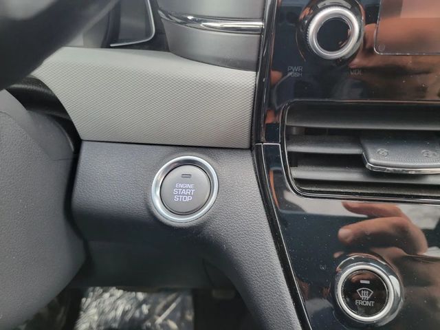 2020 Hyundai Ioniq Hybrid SEL Hatchback 4D - 22932912 - 27