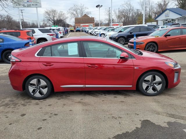 2020 Hyundai Ioniq Hybrid SEL Hatchback 4D - 22932912 - 2