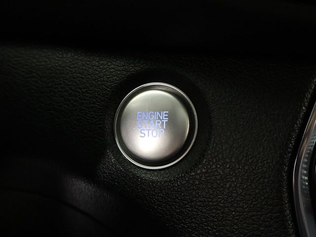 2020 Hyundai Santa Fe Limited 2.4L Automatic AWD - 22930752 - 49