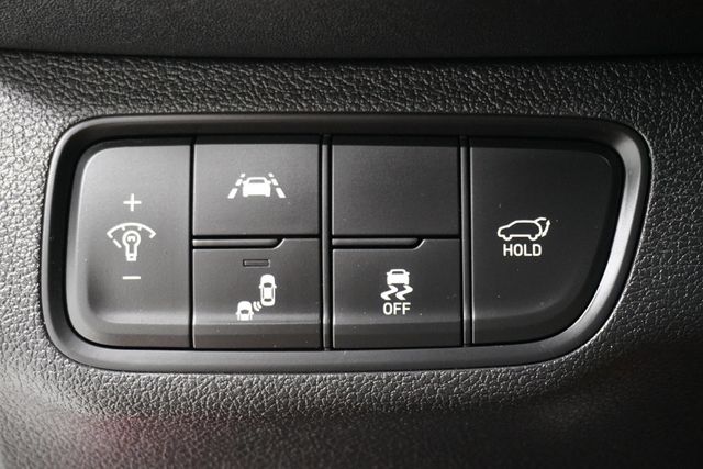 2020 Hyundai Santa Fe SEL 2.4L Automatic FWD - 22864226 - 24