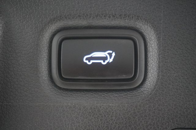 2020 Hyundai Santa Fe SEL 2.4L Automatic FWD - 22864226 - 27