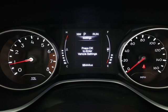 2020 Jeep Compass Altitude 4x4 with Cold Weather Group - 22927472 - 11