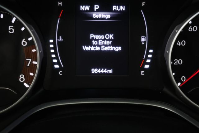 2020 Jeep Compass Altitude 4x4 with Cold Weather Group - 22927472 - 12