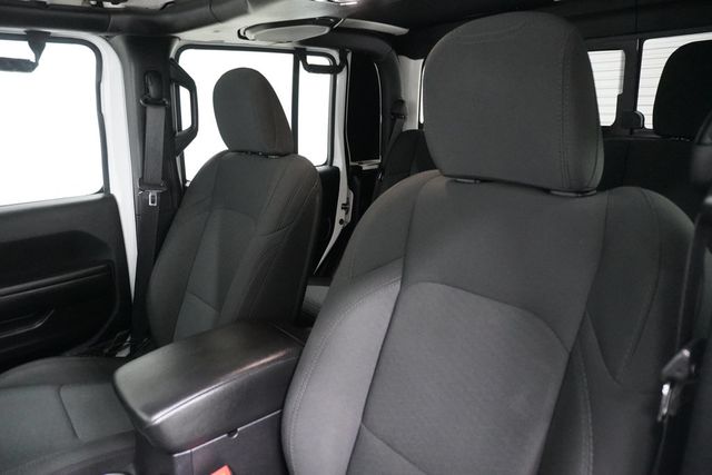 2020 Jeep Gladiator Altitude 4x4 - 22920846 - 10