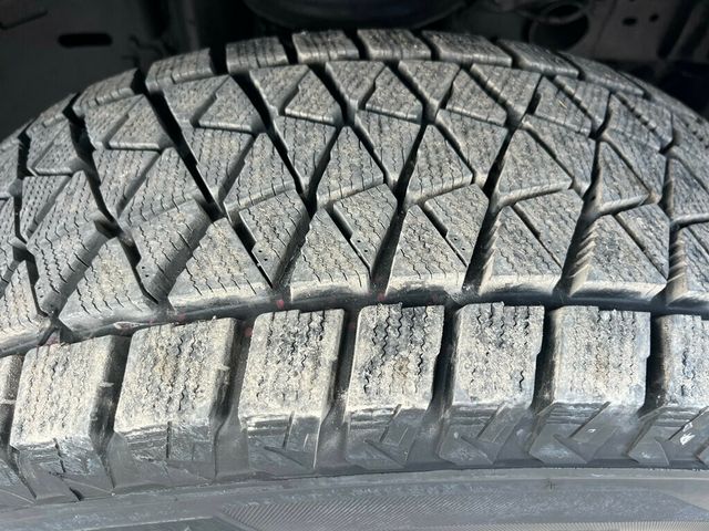 2020 Jeep Gladiator ONLY 199 Miles! Estate Vehicle - 22898784 - 11