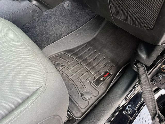 2020 Jeep Gladiator ONLY 199 Miles! Estate Vehicle - 22898784 - 14