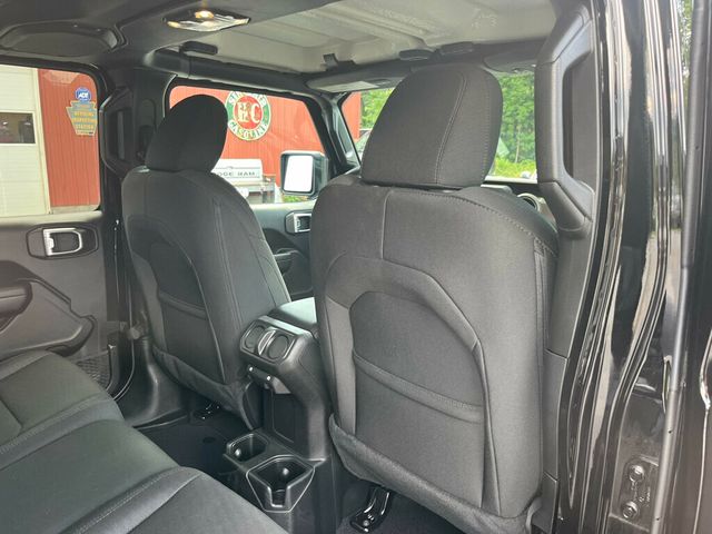 2020 Jeep Gladiator ONLY 199 Miles! Estate Vehicle - 22898784 - 20