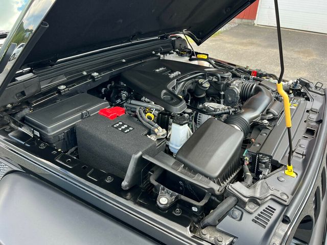 2020 Jeep Gladiator ONLY 199 Miles! Estate Vehicle - 22898784 - 40