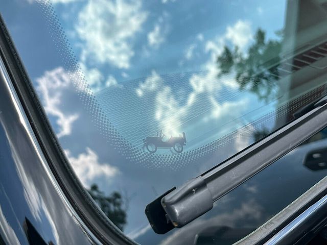 2020 Jeep Gladiator ONLY 199 Miles! Estate Vehicle - 22898784 - 44