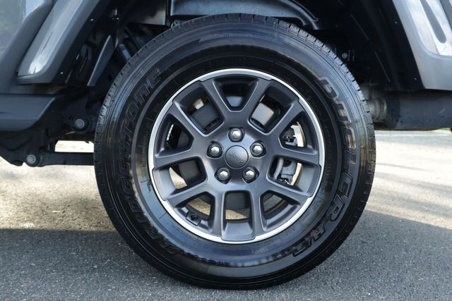 2020 Jeep Gladiator Overland 4x4 - 20779960 - 23