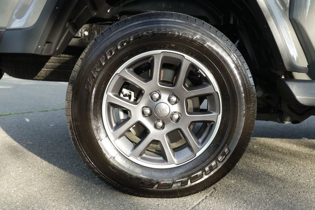 2020 Jeep Gladiator Overland 4x4 - 20779960 - 26