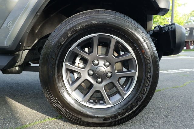 2020 Jeep Gladiator Overland 4x4 - 20779960 - 27