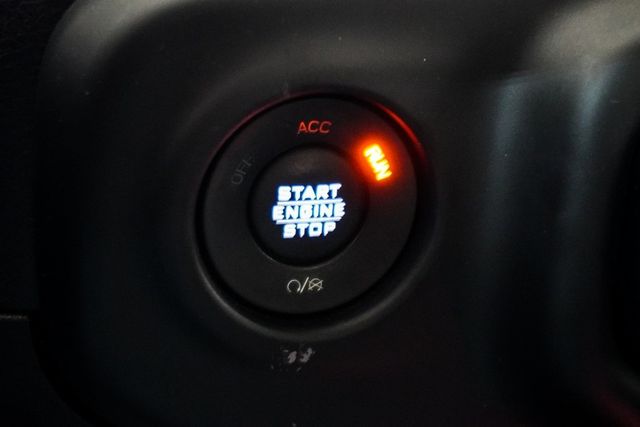 2020 Jeep Gladiator Sport - 22934092 - 21