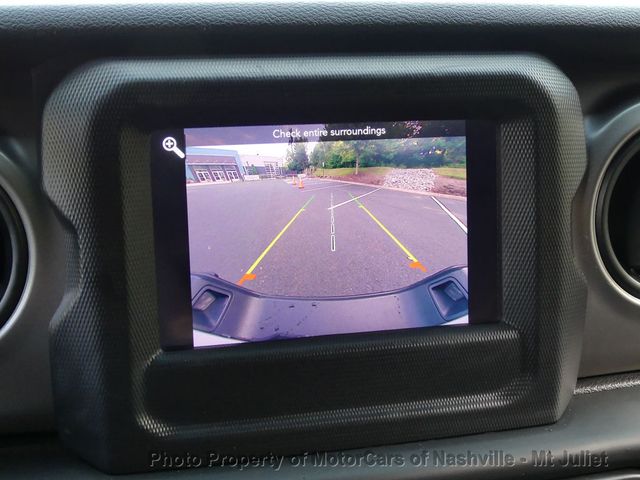 2020 Jeep Gladiator Sport S 4x4 - 22905483 - 36