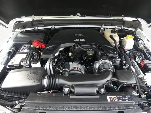 2020 Jeep Gladiator Sport S 4x4 - 22905483 - 43