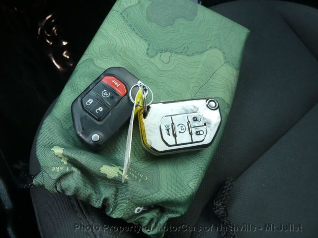 2020 Jeep Gladiator Sport S 4x4 - 22905483 - 44