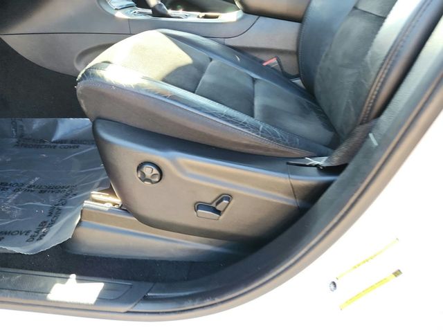 2020 Jeep Grand Cherokee Altitude 4x4 with Power Sunroof - 22934666 - 14