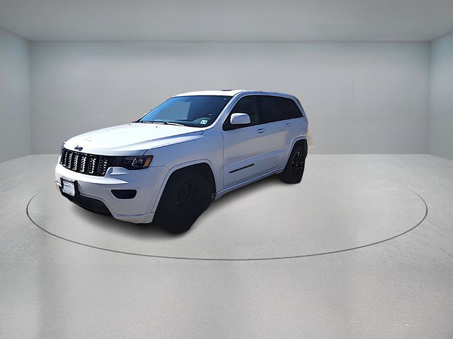 2020 Jeep Grand Cherokee Altitude 4x4 with Power Sunroof - 22934666 - 6