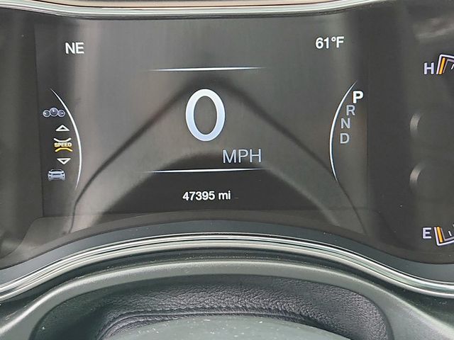 2020 Jeep Grand Cherokee Altitude 4x4 with Power Sunroof and 9 Amplified Alpine Speakers - 22934217 - 15