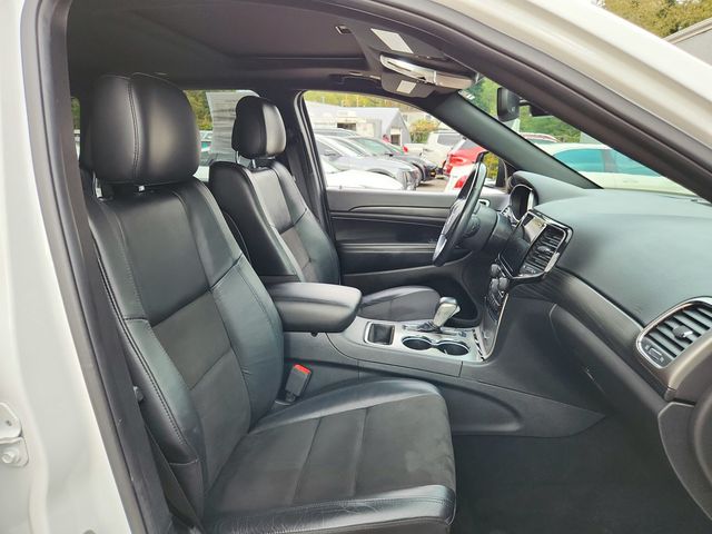 2020 Jeep Grand Cherokee Altitude 4x4 with Power Sunroof and 9 Amplified Alpine Speakers - 22934217 - 17