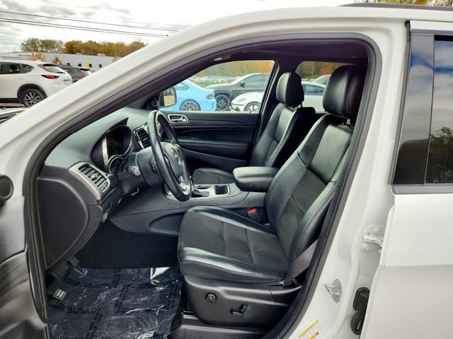 2020 Jeep Grand Cherokee Altitude 4x4 with Power Sunroof and 9 Amplified Alpine Speakers - 22934217 - 21