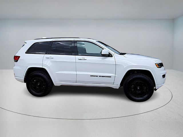 2020 Jeep Grand Cherokee Altitude 4x4 with Power Sunroof and 9 Amplified Alpine Speakers - 22934217 - 3